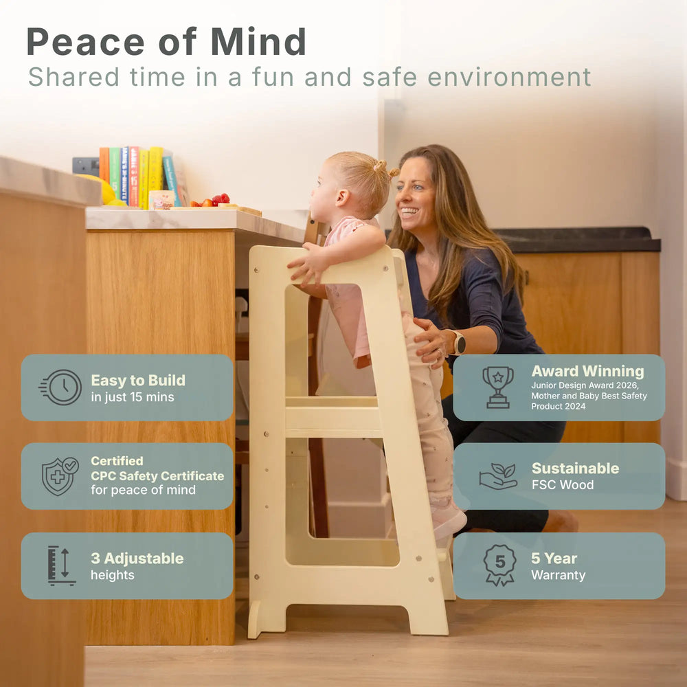 Unser Montessori Kleinkinderturm mit verstellbarer Stufe