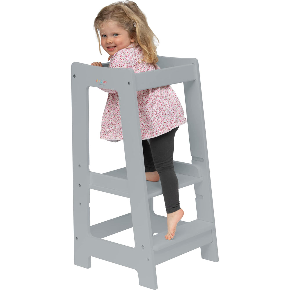 Nuestra torre Montessori para niños pequeños con escalón ajustable